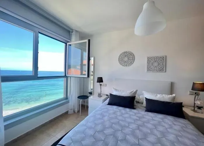 Oespede Sisarga Chica De Bergantinos-costa Da Morte